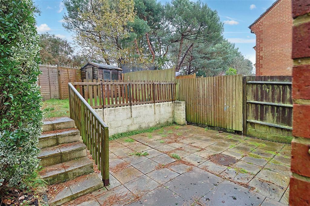 Additional image 5 of Uplyme Close, POOLE