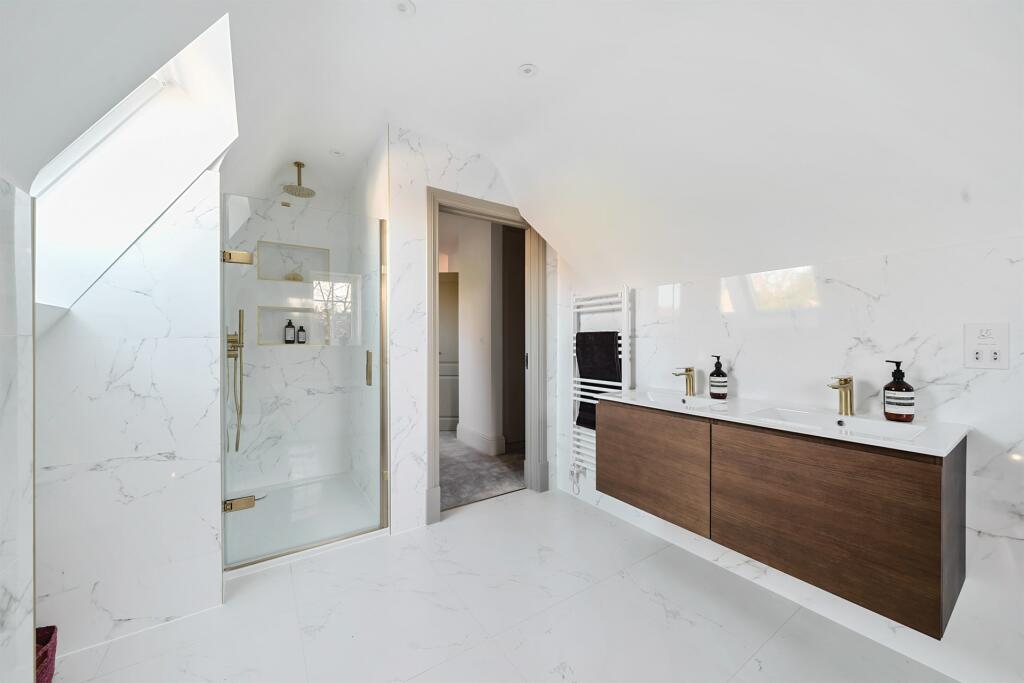 Additional image 13 of Meyrick Park