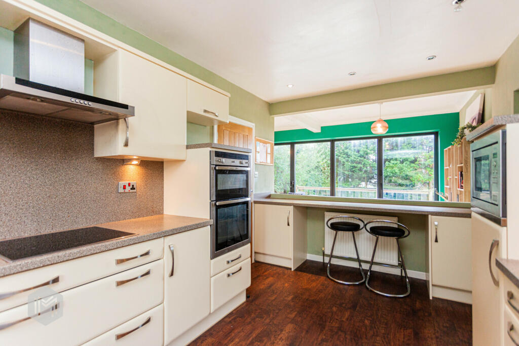 Additional image 5 of Bolton Road, Hawkshaw, Bury, Greater Manchester, BL8 4HZ