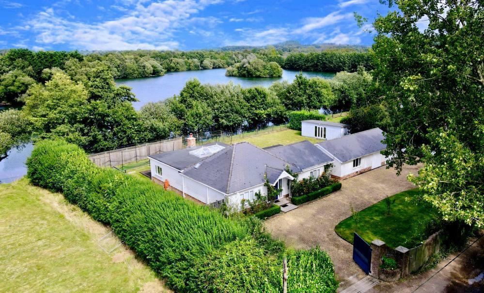 Snails Lane, Blashford, Ringwood, BH24 3PG