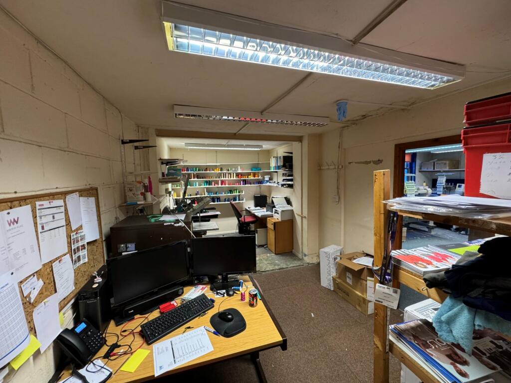 Additional image 4 of Oaklands Business Centre, 64 Elm Grove, Worthing, West Sussex, BN11