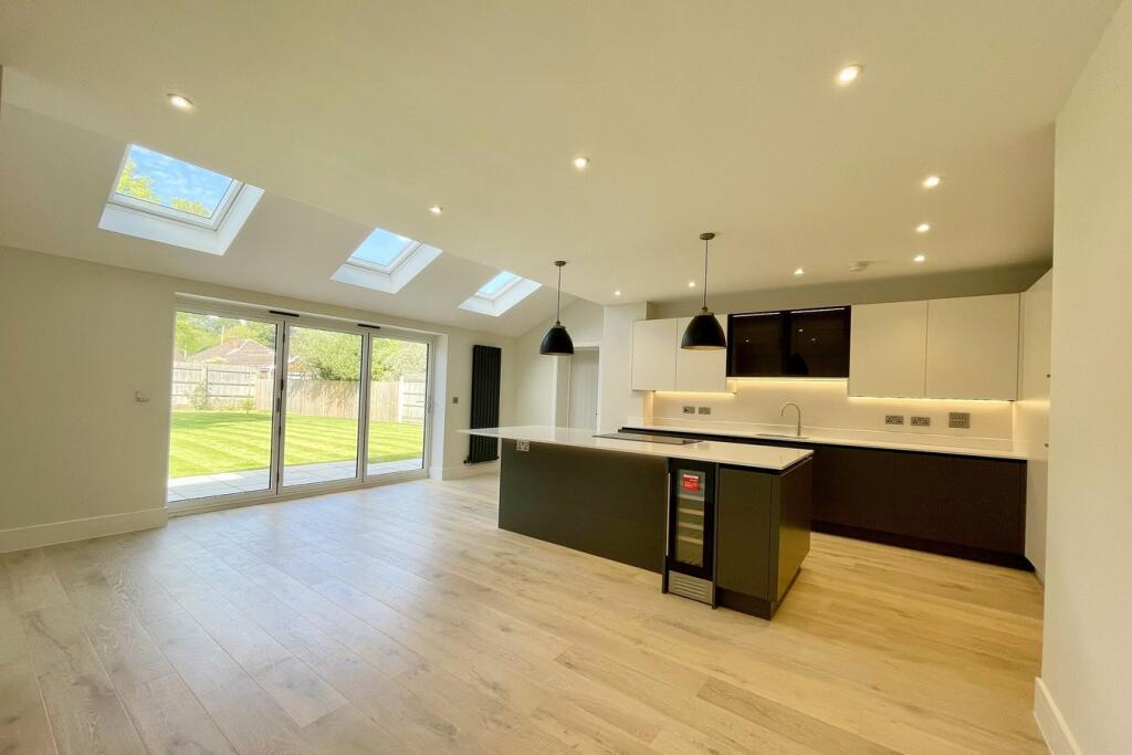 Additional image 27 of Maple House, Broadway Lane, Throop, Bournemouth, BH8