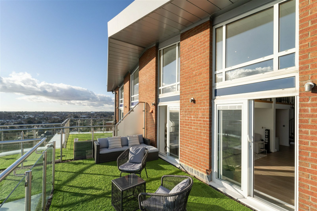 Additional image 16 of Richmond Gate, Richmond Hill Drive, Bournemouth, BH2 6LT