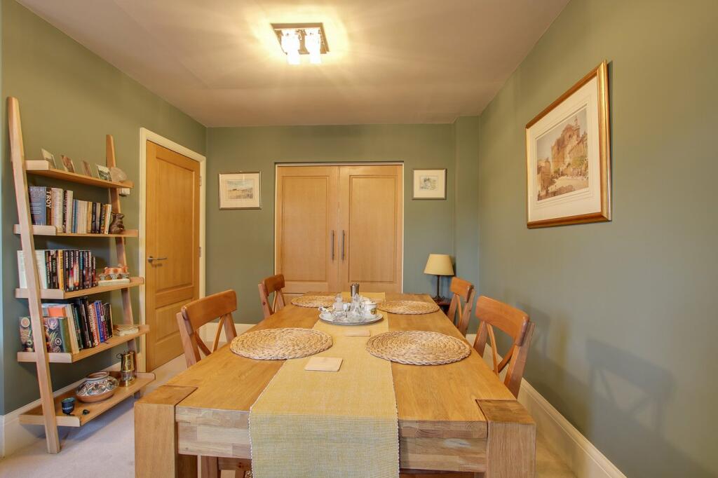 Additional image 5 of Homefield Close, Winkton, Christchurch, BH23