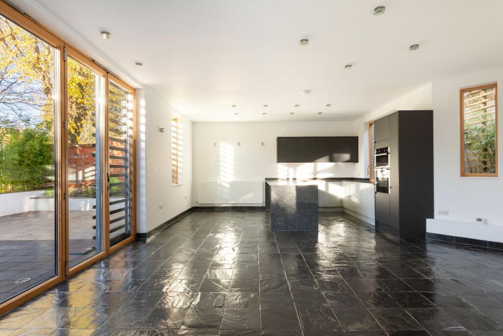 Additional image 60 of Blakers House, Brighton