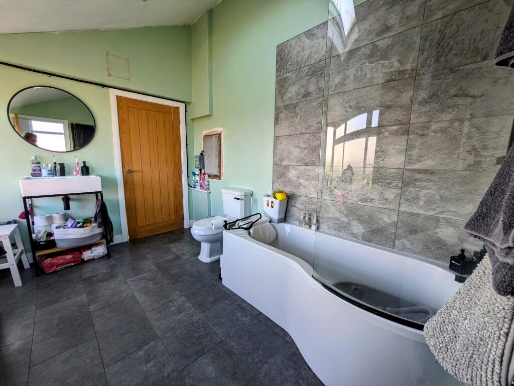 Additional image 13 of Wilson Road, Bradford, BD12