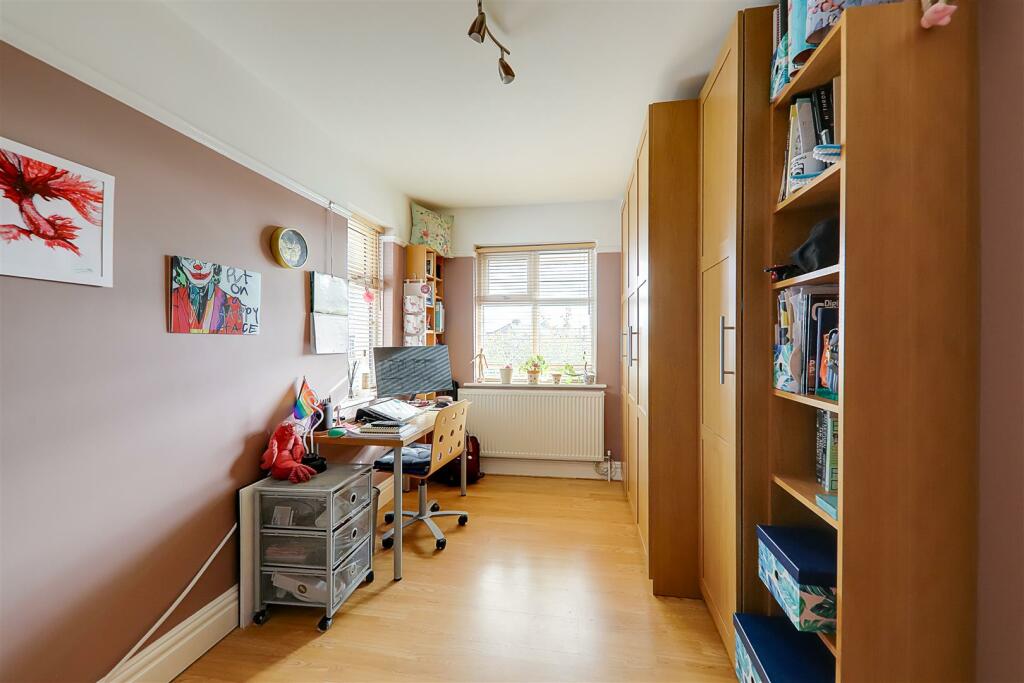 Additional image 23 of Charmandean Road, Broadwater