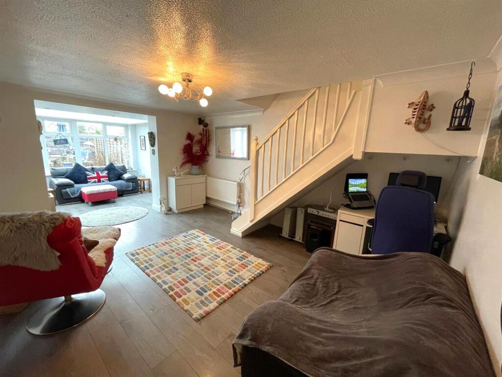 Additional image 3 of Bramford Close, Westhoughton, Bolton