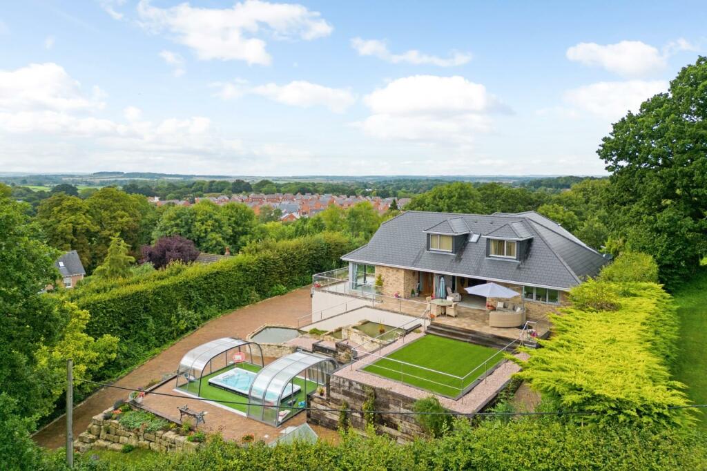 Additional image 22 of Boundary Drive, Colehill, Wimborne, Dorset, BH21