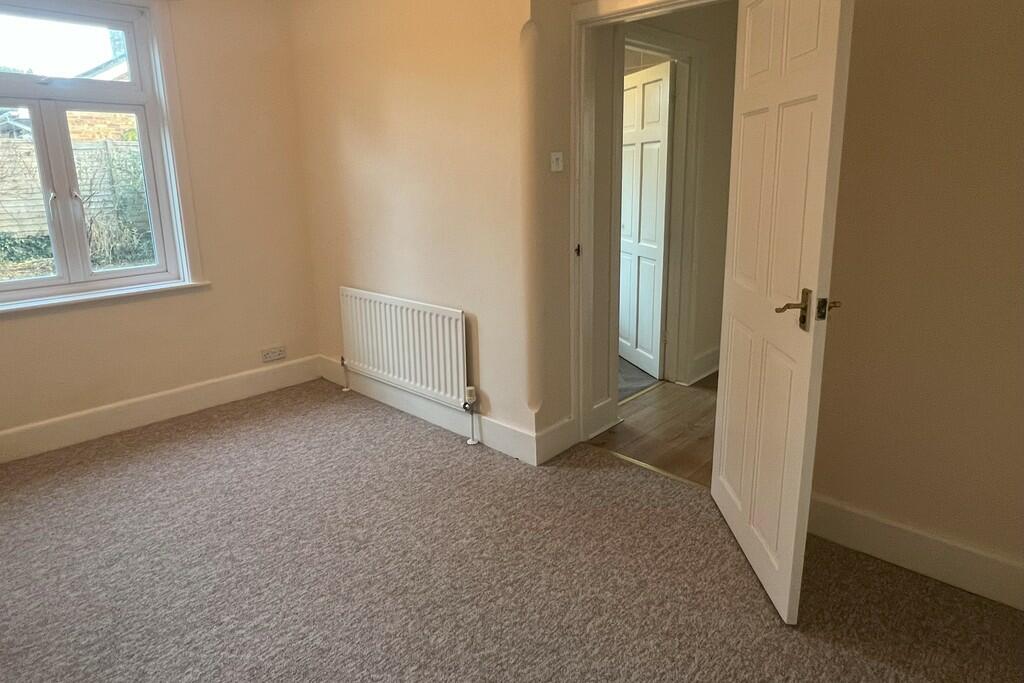 Additional image 9 of Ringwood