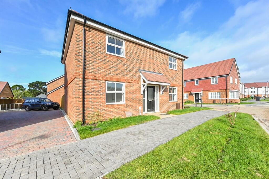 Additional image 18 of Steeple Chase Way, Fontwell