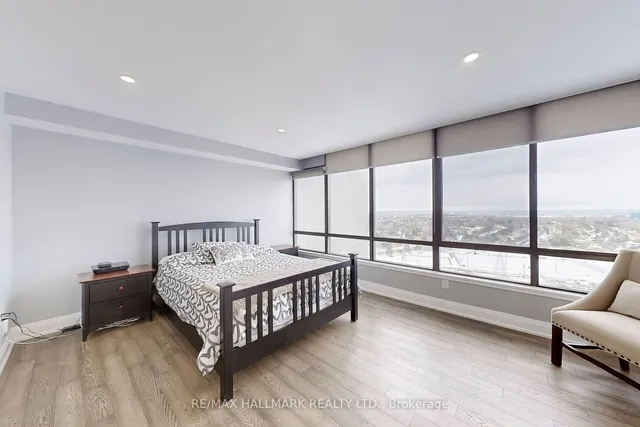 Additional image 17 of 65 Skymark Dr Unit 1707