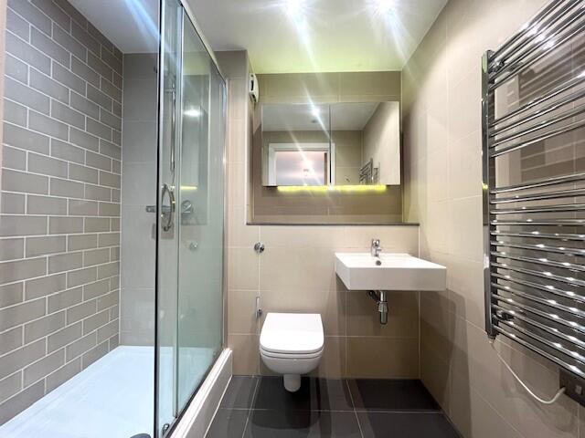 Additional image 6 of The Helm, Holdenhurst Road