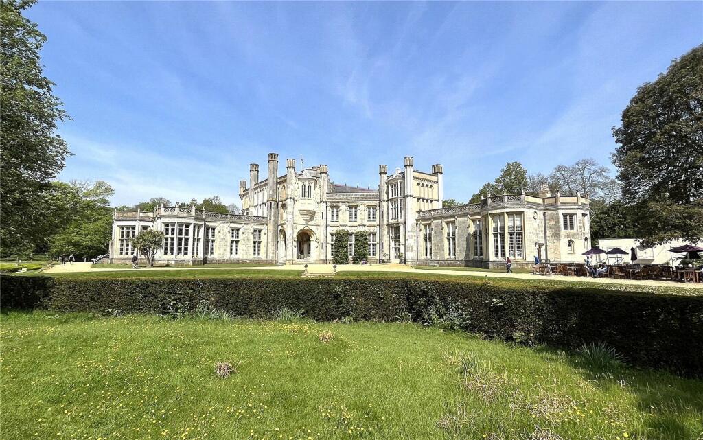 Additional image 8 of Chewton Farm Road, Highcliffe, Dorset, BH23