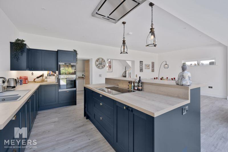 Additional image 5 of *NO CHAIN* Lulworth Avenue, Hamworthy, Poole, BH15