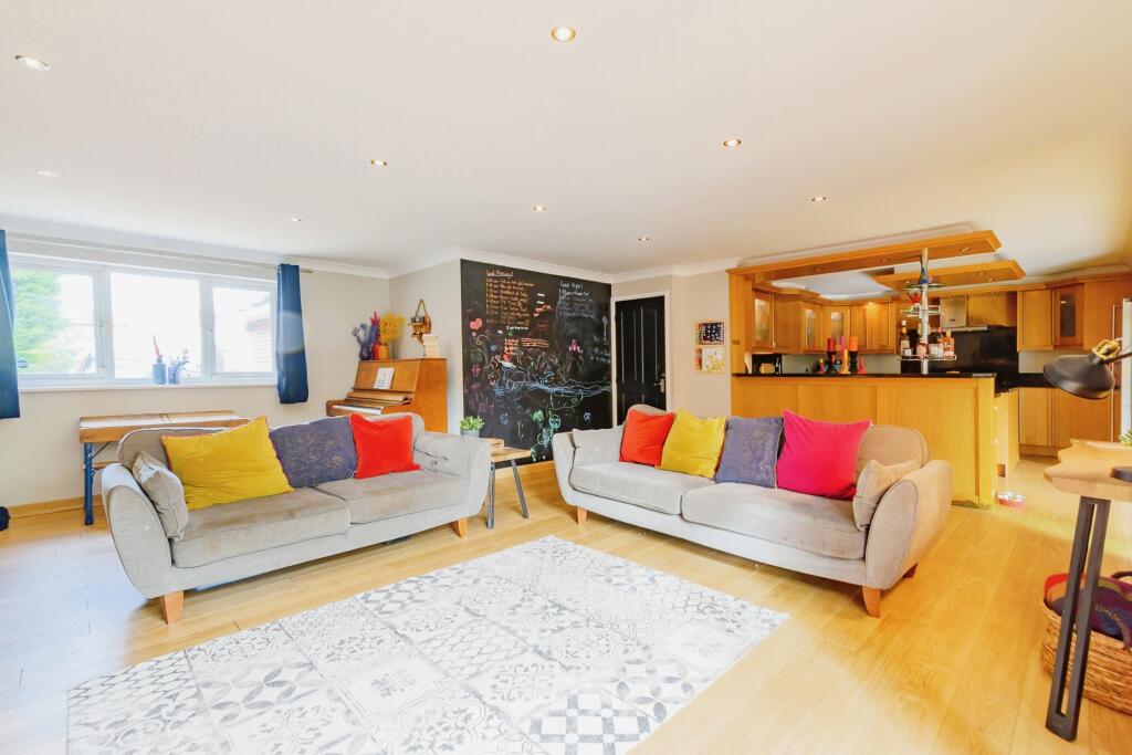 Additional image 3 of Rudgwick Drive, Brandlesholme, Bury, Greater Manchester, BL8