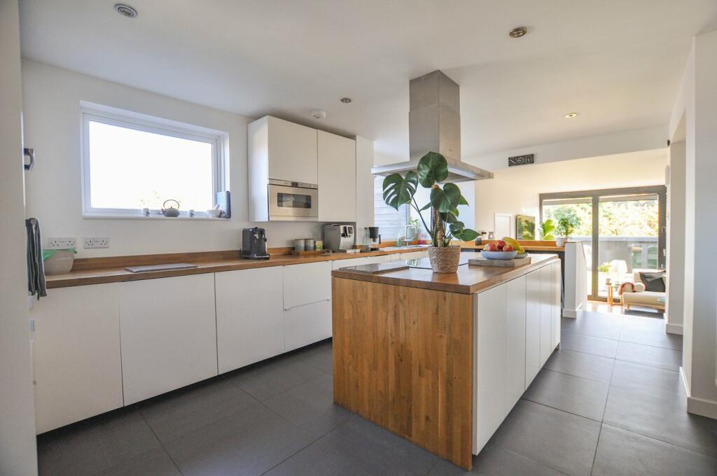 Additional image 9 of Insley Crescent, Broadstone, BH18