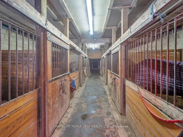 Additional image 33 of 2183 20 Side Rd Rd