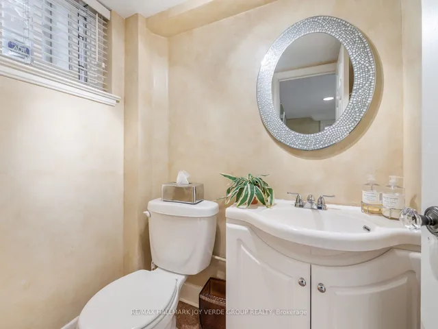 Additional image 26 of 105 Rykert Cres