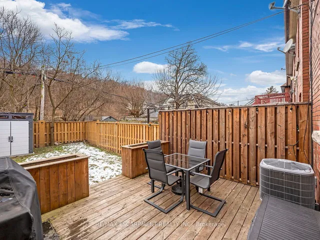 Additional image 36 of 218 Cumberland Ave