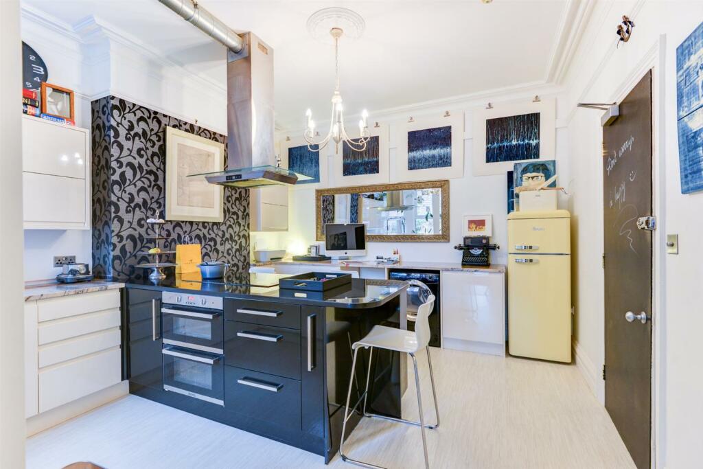 Additional image 4 of South Terrace, Littlehampton