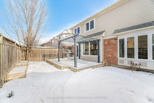 Additional image 39 of 984 Lancaster Blvd