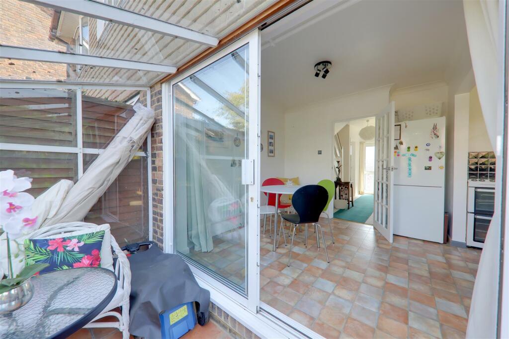 Additional image 20 of Manor Road, Lancing