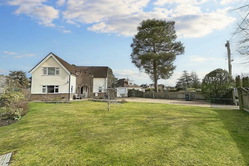 Additional image 19 of Ferndown