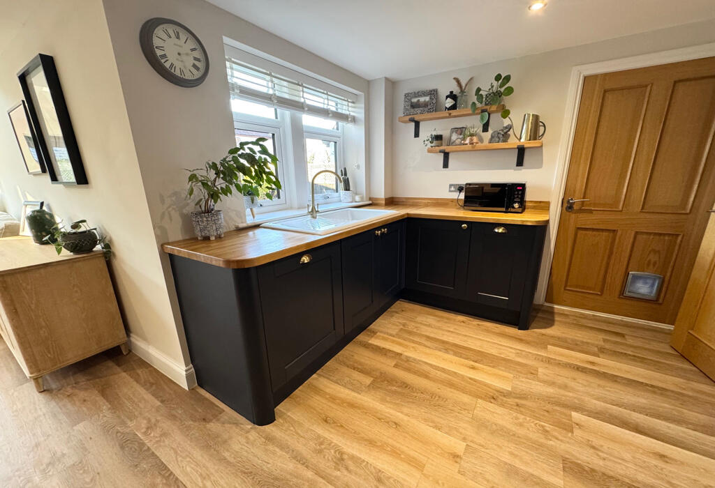 Additional image 14 of Bankfield Road, Nab Wood, Shipley, West Yorkshire