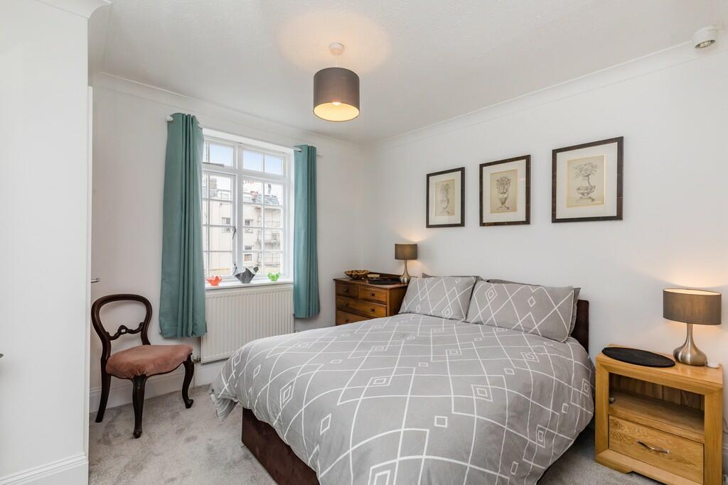 Additional image 9 of Flat 4, 8 Portland Place