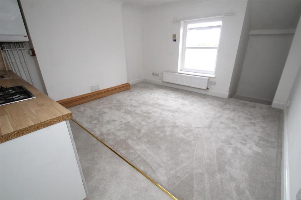 Additional image 7 of South Terrace, Littlehampton