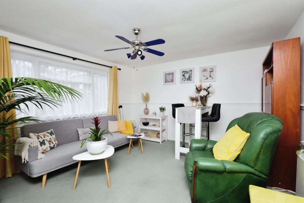 Additional image 6 of Gemma Close, Hailsham