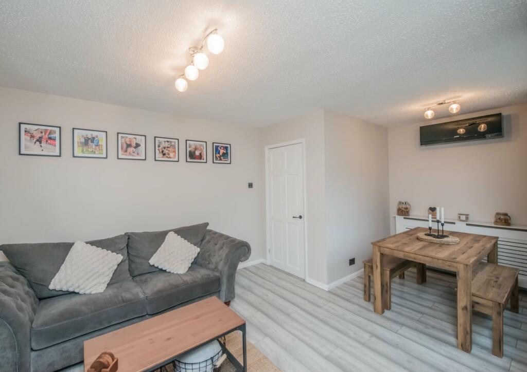 Additional image 4 of Whitechapel Road, Cleckheaton, BD19