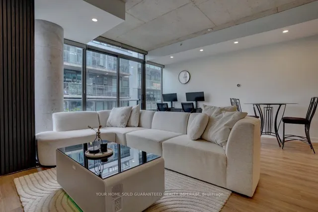 Additional image 14 of 560 King St Unit 823