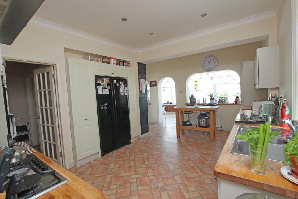 Additional image 11 of Cliff Road, BN20 7RU