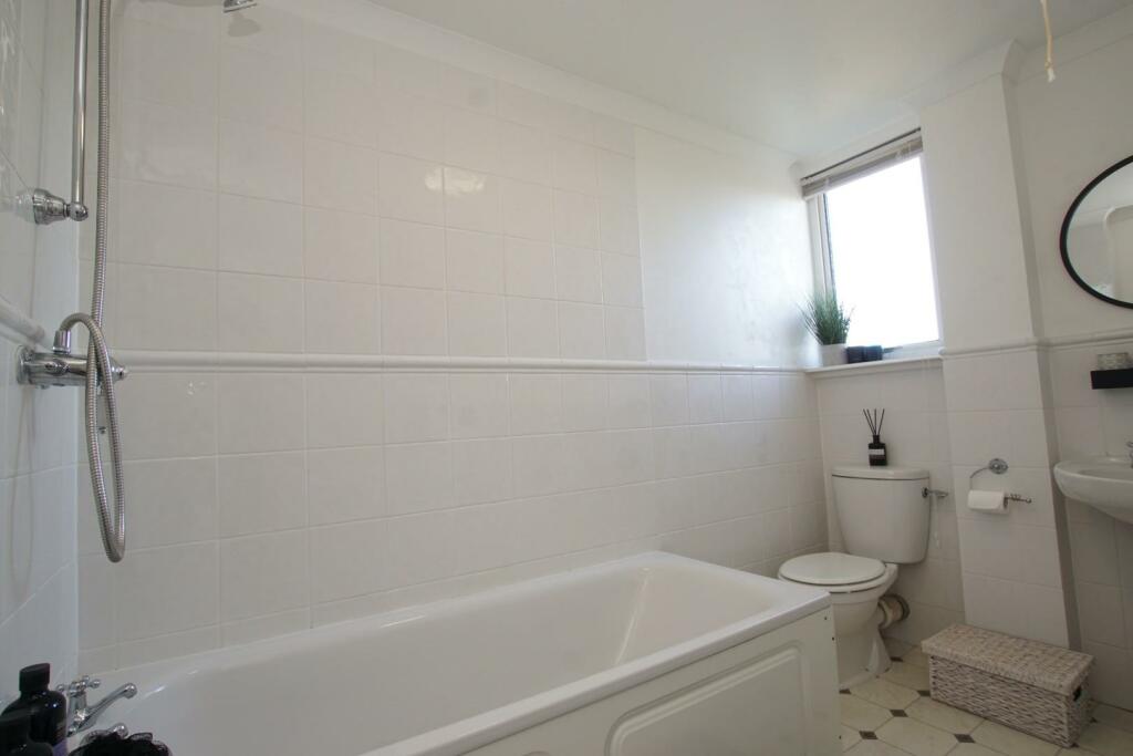 Additional image 19 of Willingdon Road, Eastbourne