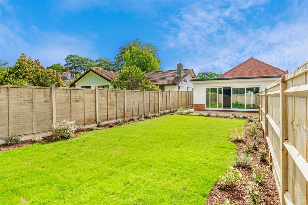 Additional image 13 of Fairway View Close, West Parley