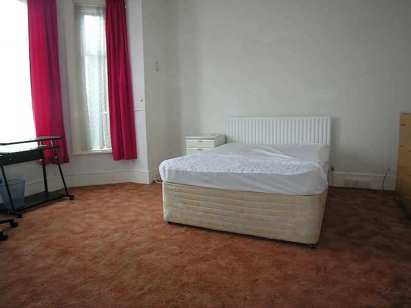 Additional image 5 of 5 bedroom Semi Detached House in Charminster