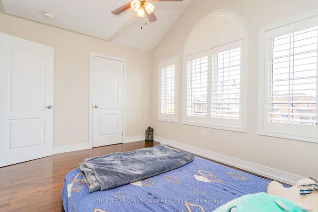 Additional image 22 of 5 Drummondville Dr