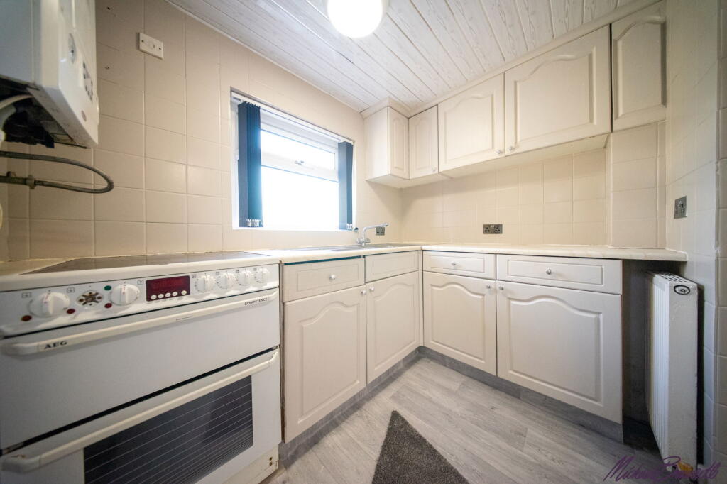 Additional image 8 of Hunsworth Lane, Cleckheaton, BD19 4DT