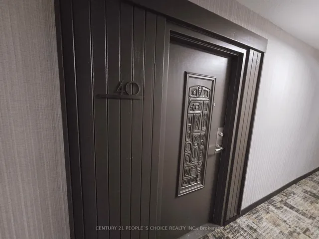 Additional image 7 of 1016 Falgarwood Dr Unit 40