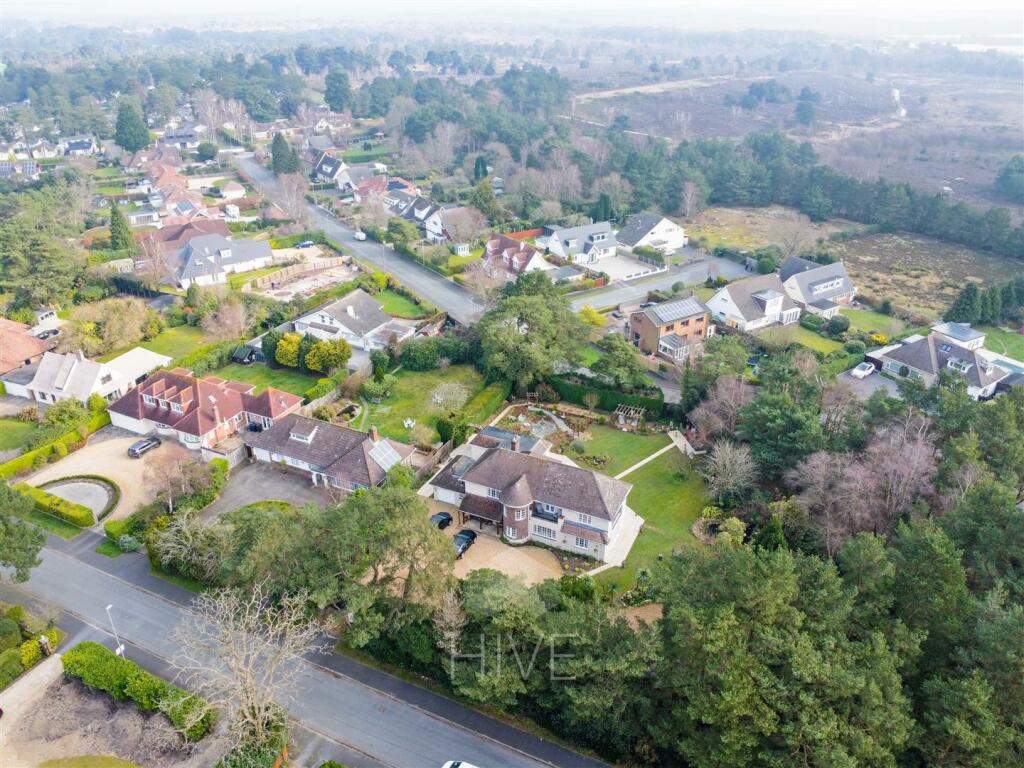 Additional image 22 of Lone Pine Drive, West Parley