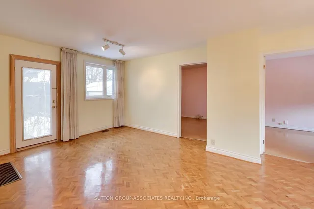 Additional image 29 of 1 Burlington Cres