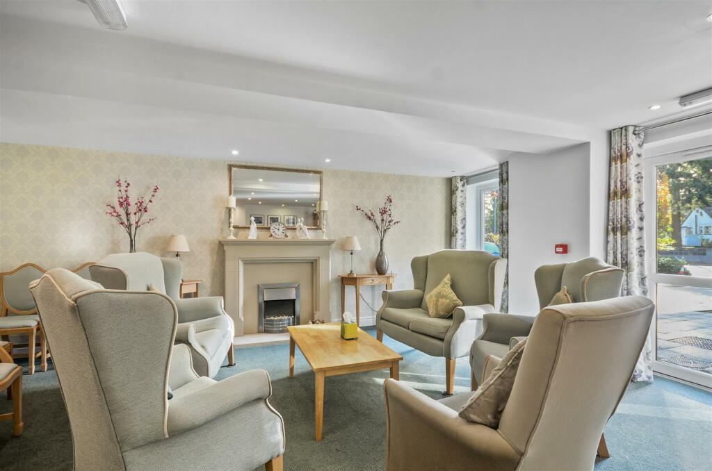 Additional image 16 of Cherrett Court, Ringwood Road, Ferndown, BH22 9FEn