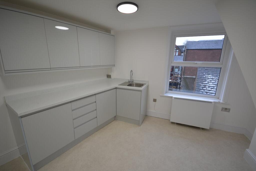 Additional image 4 of 8 Market St, Bury, BL9 0AJ