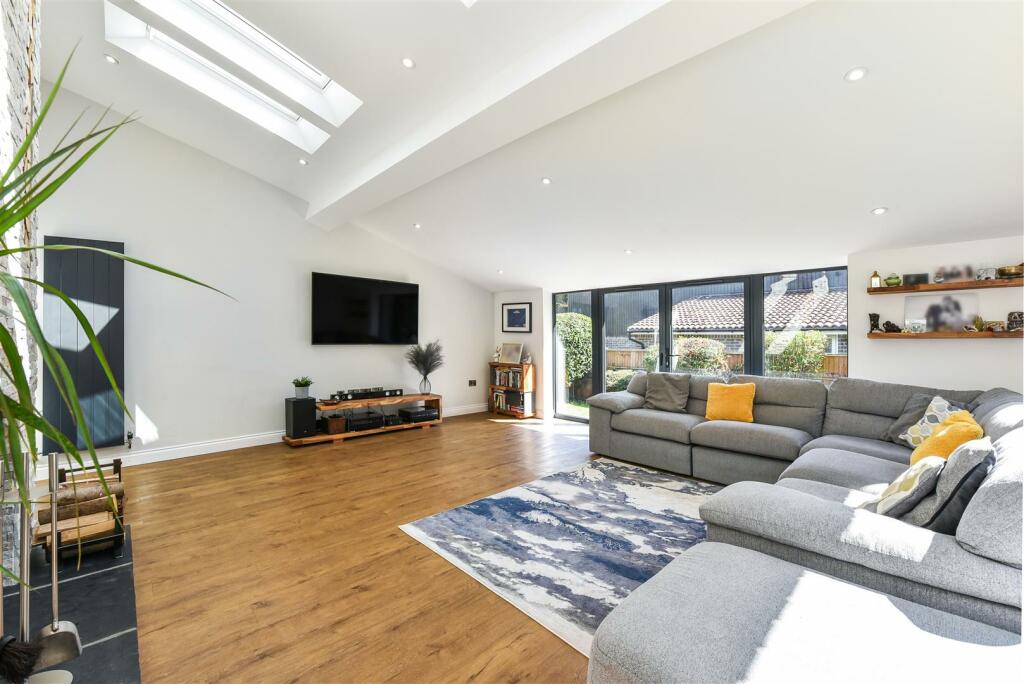 Additional image 9 of Birch Close, Arundel