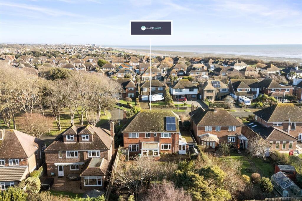 Additional image 30 of Arlington Avenue, Goring-By-Sea, Worthing