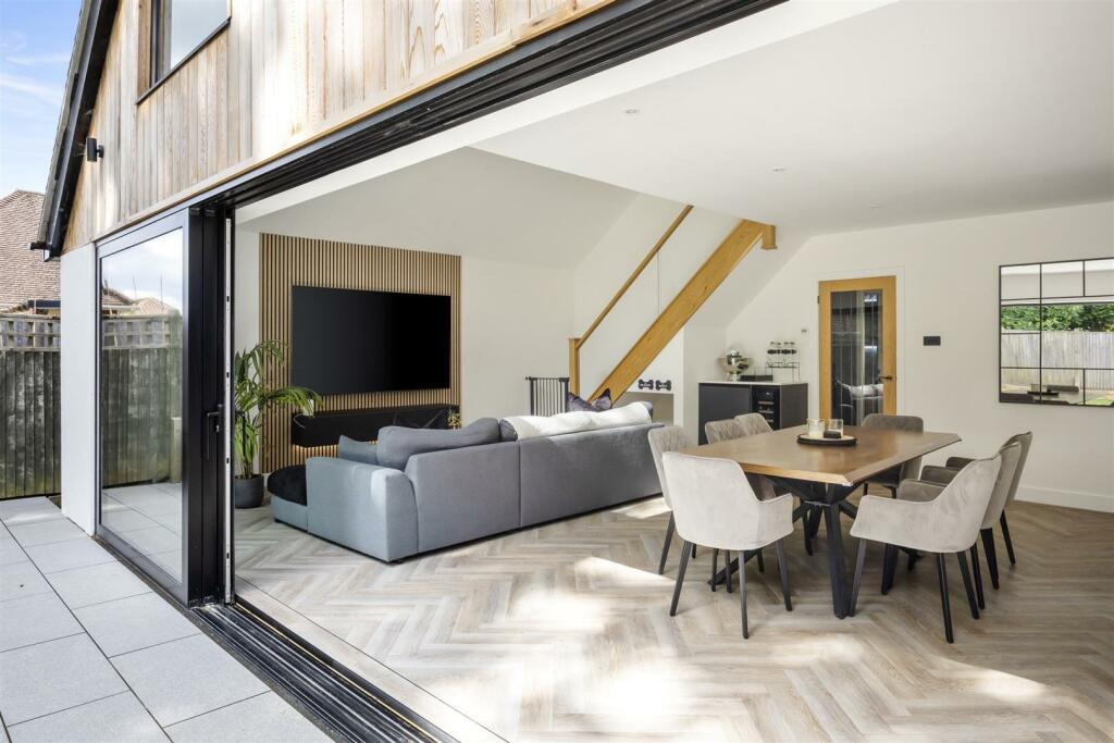 Additional image 23 of Aldsworth Avenue, Goring-By-Sea, Worthing