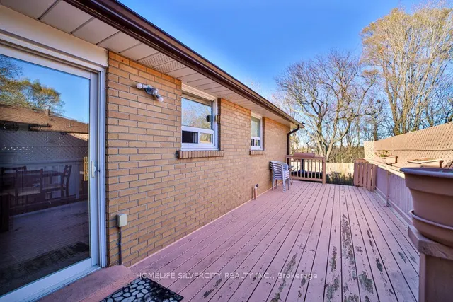 Additional image 35 of 79 Weir Cres