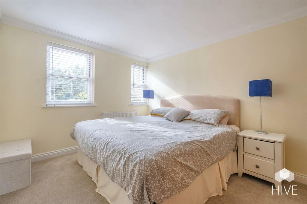 Additional image 13 of West Cliff Gardens, West Cliff, Bournemouth